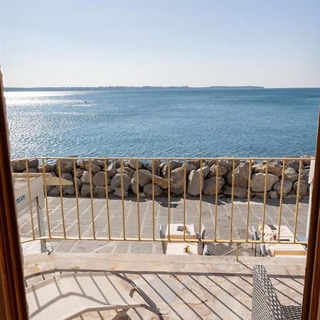 Seahouse Apartments Pirano Esterno foto